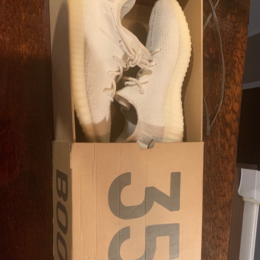 Yeezy 350 Cream